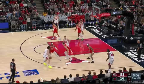 2025年10月28日 NBA常规赛 老鹰vs公牛 高清录像回放