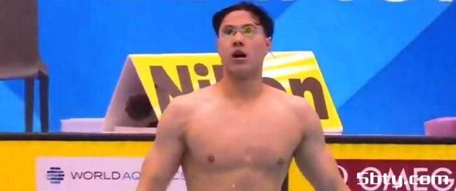 中国24岁蛙王狂揽4金比肩菲尔普斯，孙杨后继有人