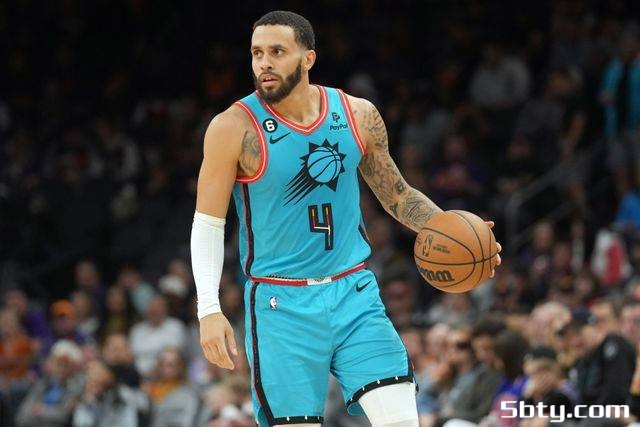 NBA一夜签裁汇总:鹈鹕认领外卖哥 奇才4年5500万续约阿夫迪亚