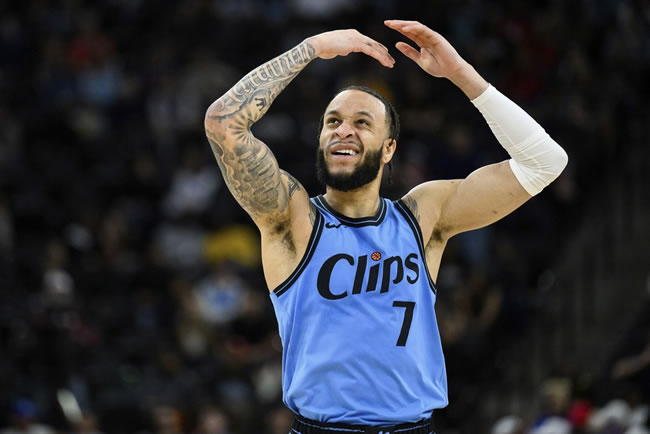 NBA／生涯首度离开快艇！28岁神射手柯菲与公鹿签1年合约